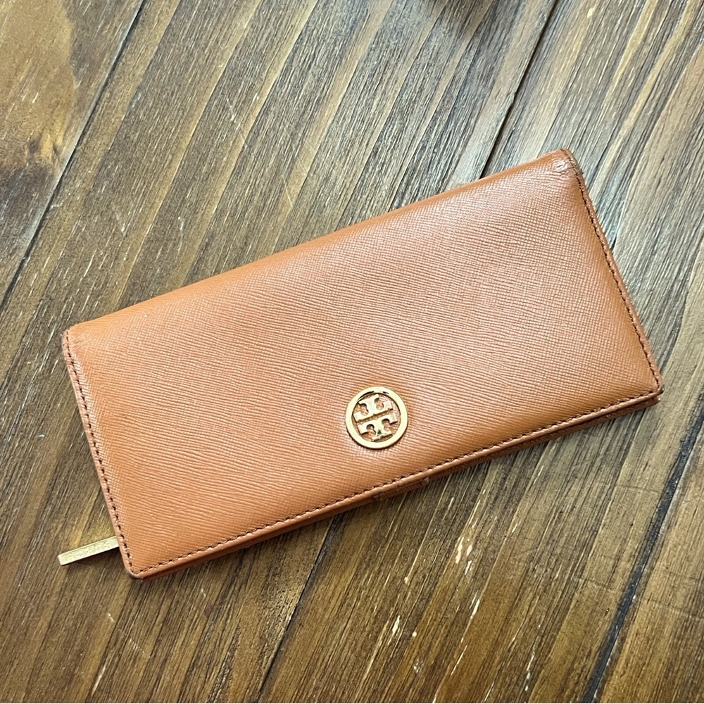Tory Burch slim wallet
